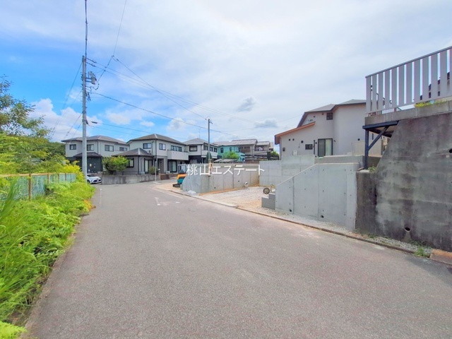 ブルーミングガーデン東郷町白鳥３丁目１号棟