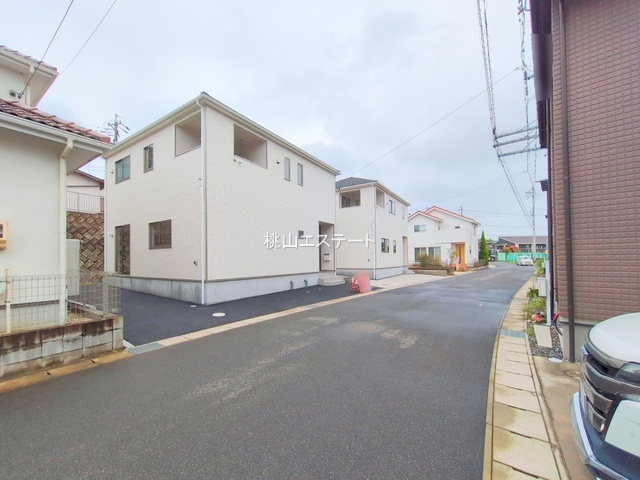 クレイドルガーデン東郷町和合第6　2号棟
