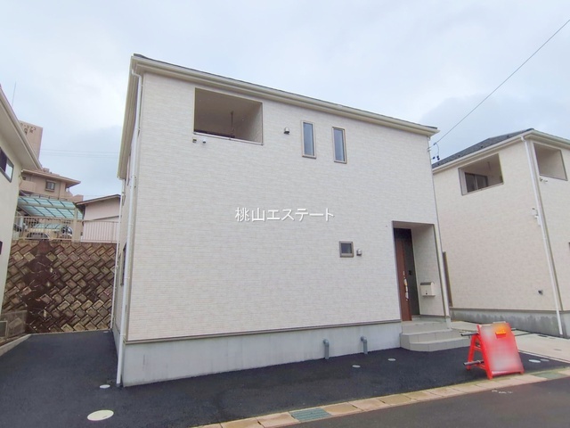 クレイドルガーデン東郷町和合第6　2号棟