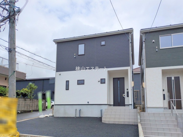 クレイドルガーデン東郷町春木第25　2号棟