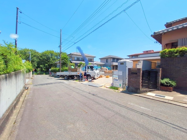 クレイドルガーデン東郷町白鳥第８　2号棟