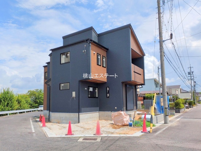 ブルーミングガーデンみよし市天王台2期　1号棟